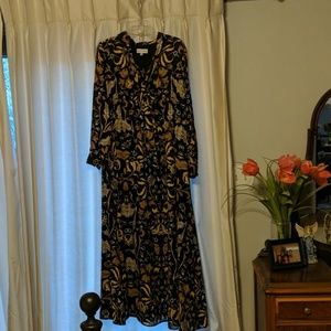 Girl with Curves  Long Dress long sleeves